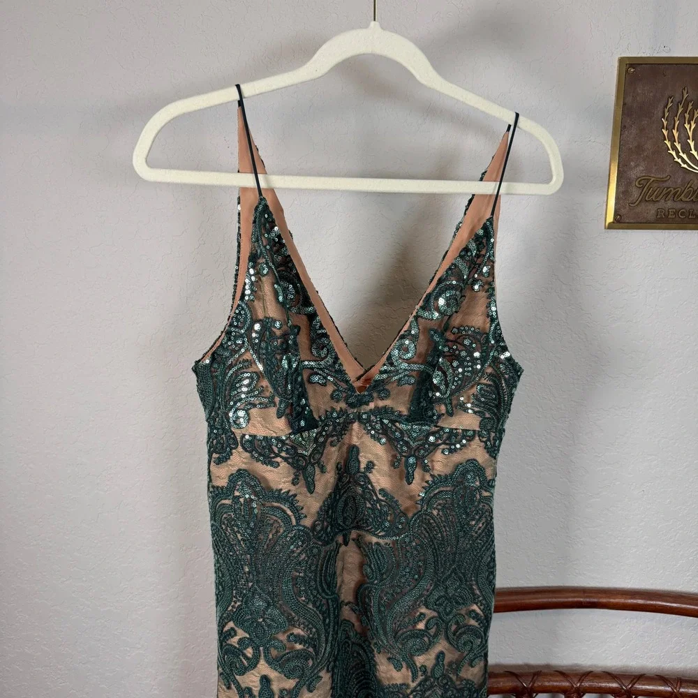 Free People Green Sequin Mini Dress V-Neck Spaghetti Strap Damask Size 6